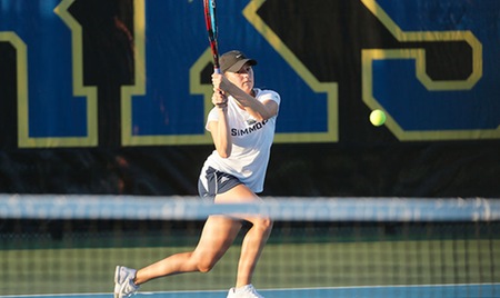 WENHAM, Mass. --The Simmons University women's tennis team was defeated by host Gordon College, 9-0, this afternoon at the Brigham Complex in Wenham, Mass. The Sharks fall to 0-2 on the season, while the Fighting Scots improve to 1-1.