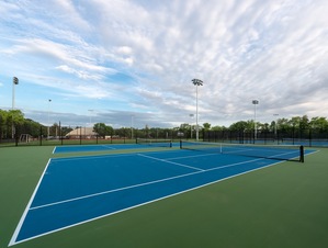 Simmons University Tennis Courts
