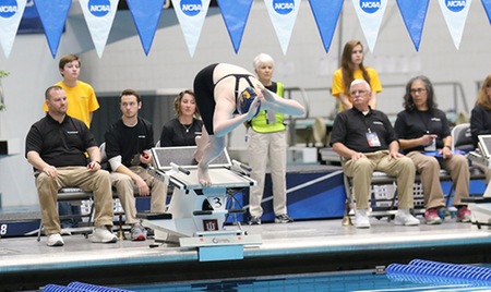 GREENSBORO, N.C. --JuniorAine Scholand (Albuquerque, N.M.)placed ninth for the Simmons University women's swimming & diving team in the 1650-yard freestyle this evening at the 2019 NCAA Division III Women's Swimming & Diving Championships at the Greensboro Aquatic Center in Greensboro, N.C.